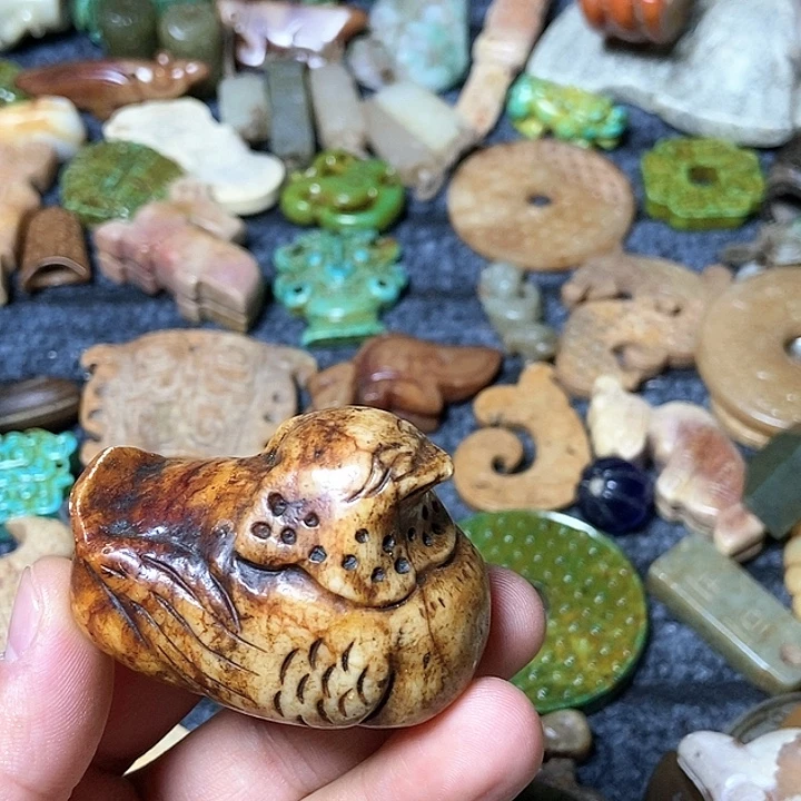 和田玉未镶嵌颈饰123