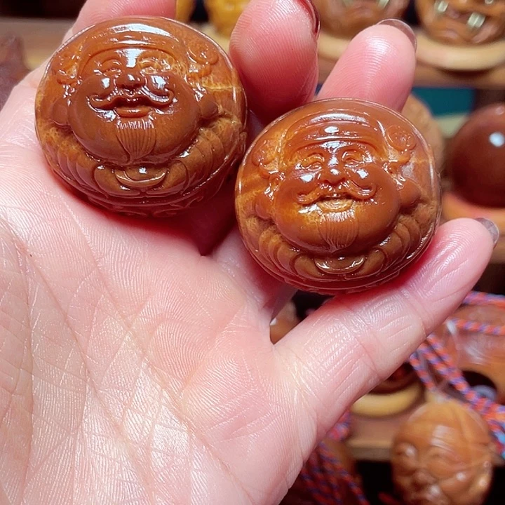 吊坠橄榄核横财迷一对