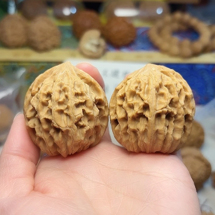 吊坠文玩核桃野生