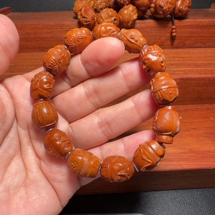 手***人吊坠橄榄核封神榜