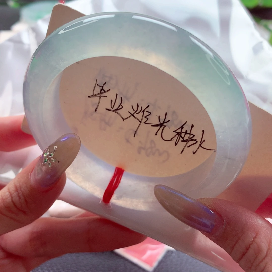 翡翠未镶嵌手镯55.6 高冰炸光种水毕业 灵