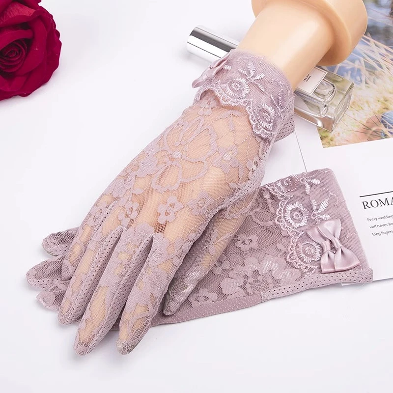 夏季防晒手套女薄款防紫外线冰丝蕾丝弹力防滑开车骑行电动车触屏