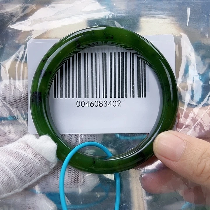 和田玉手镯未镶嵌微瑕59.60