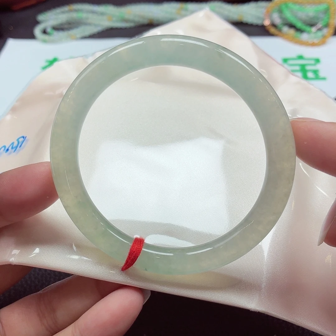 翡翠未镶嵌手镯天然缅甸A货翡翠（小冰）
