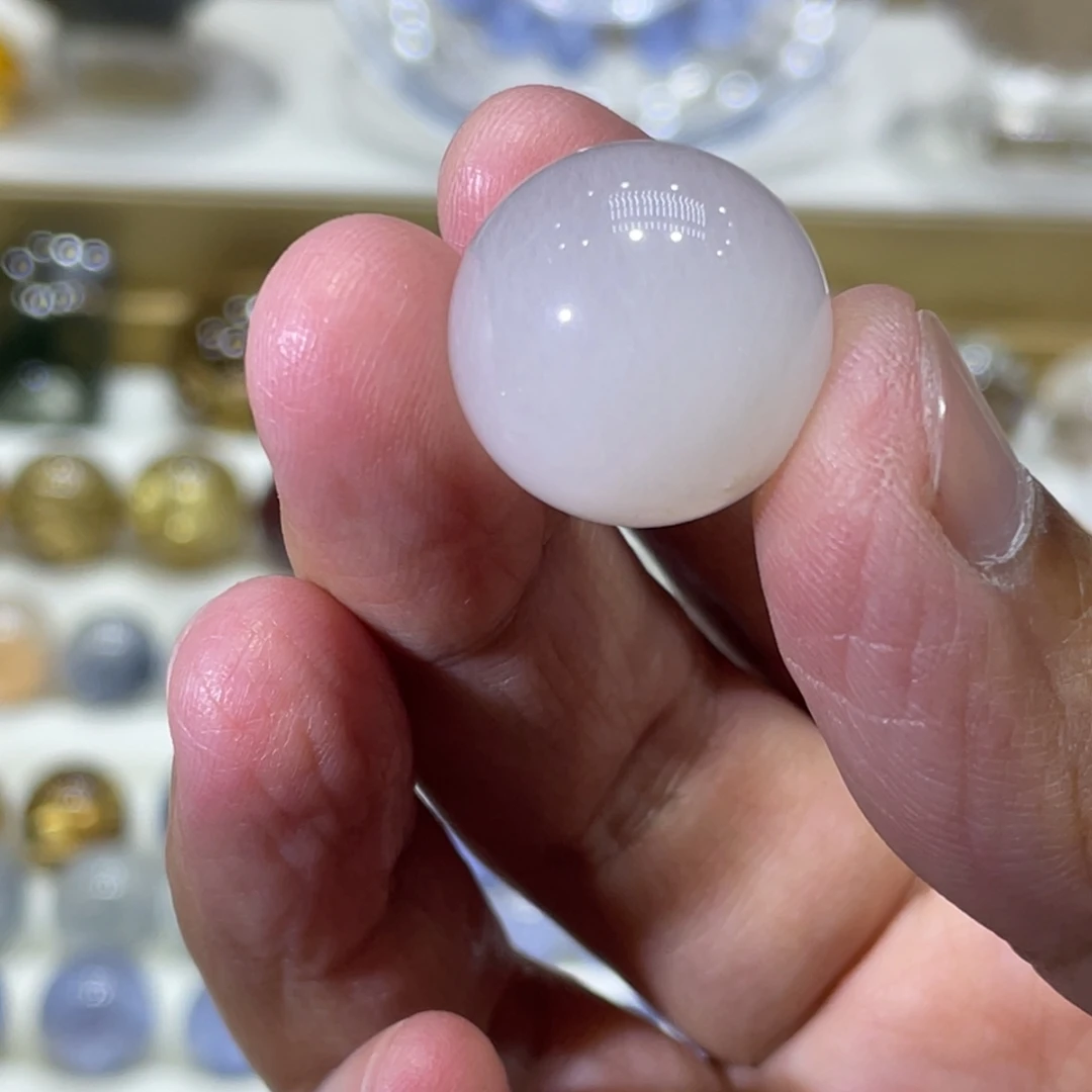 未镶嵌珠宝半成品水晶