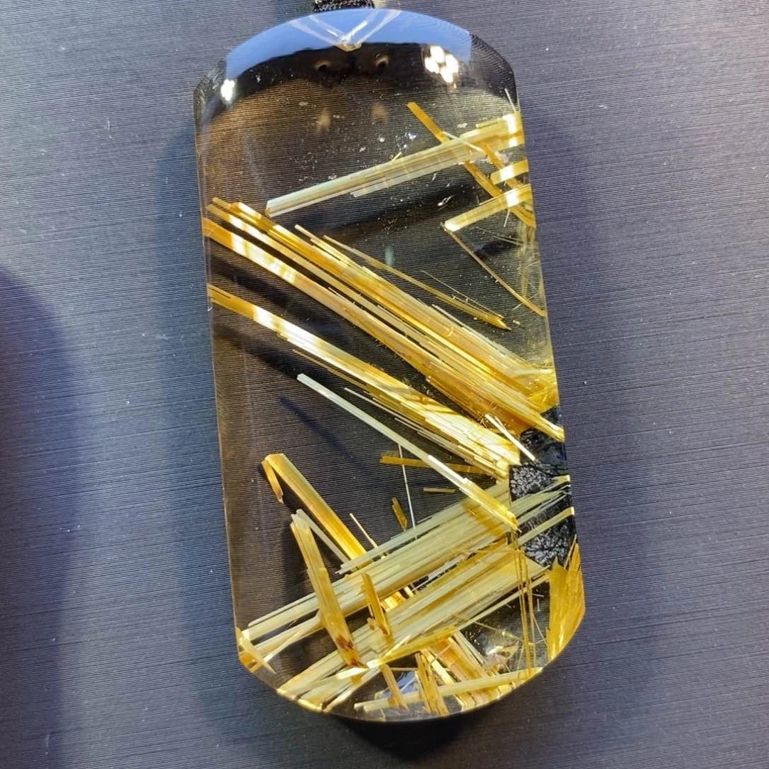 颈饰未镶嵌水晶钛晶花无事牌