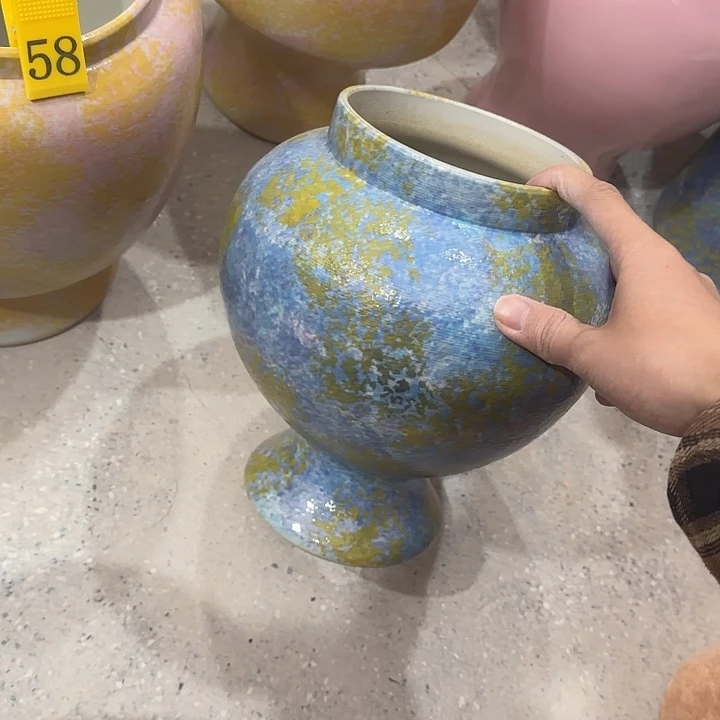 摆件微瑕有孔微瑕