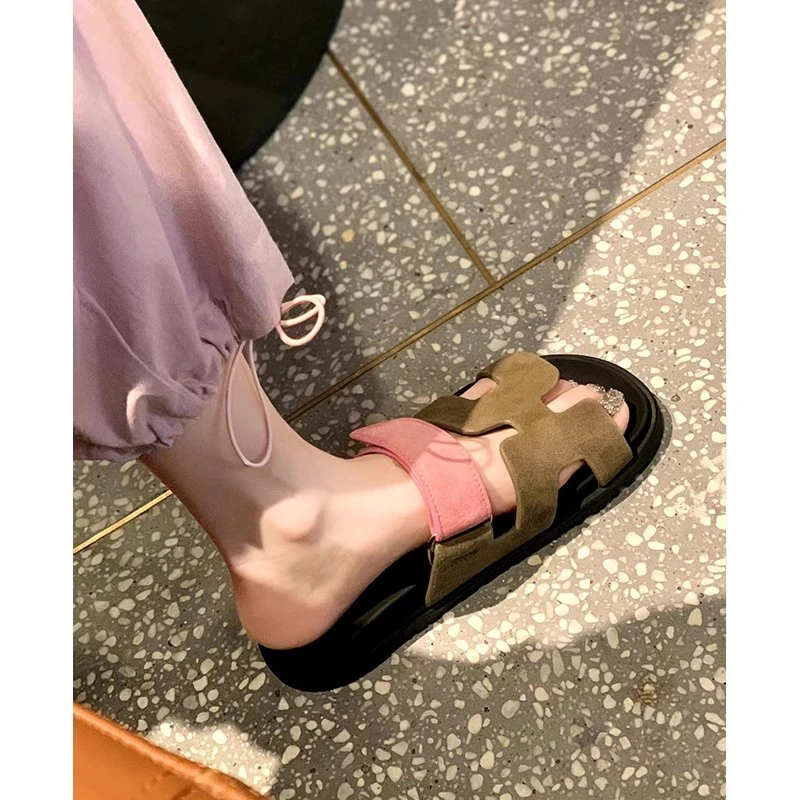 二舅h拖鞋女2025夏季外穿厚底软底魔术贴平底增高大码凉拖鞋35-43