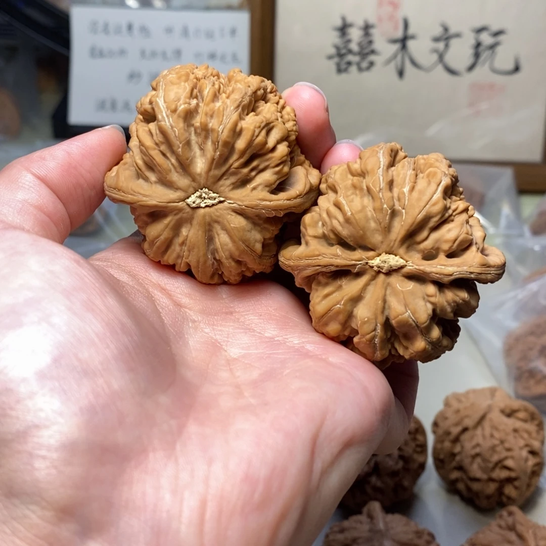 把件文玩核桃48粗筋