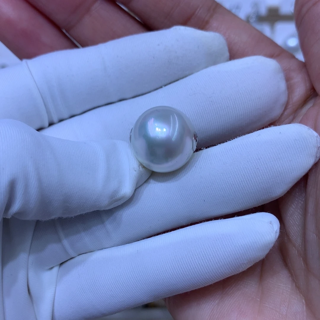 海水珍珠吊坠(不含链)18K金镶嵌常***看路路通澳白