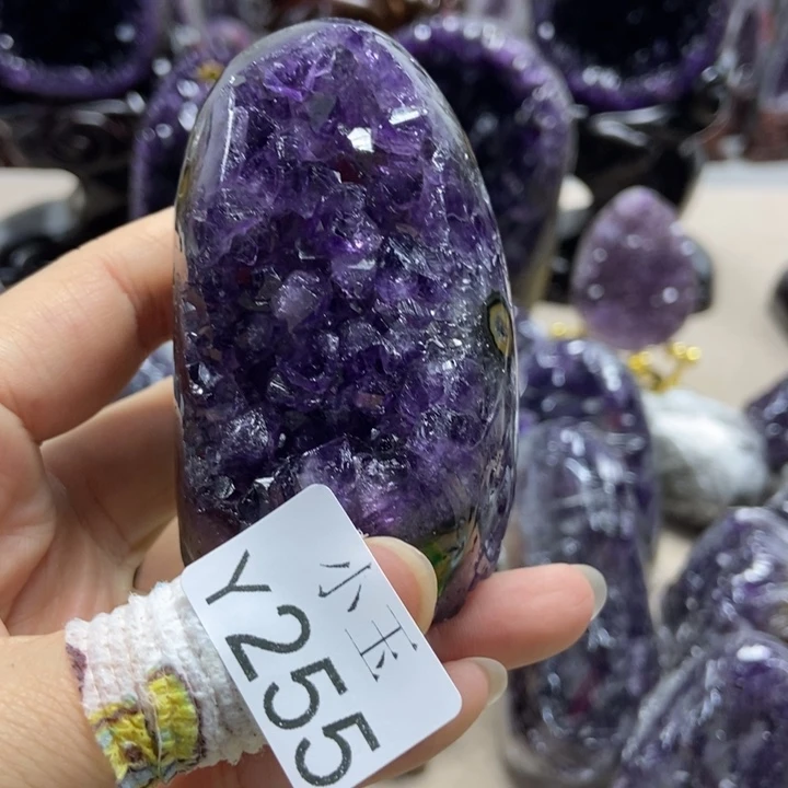 未镶嵌水晶大型摆件（非配饰）摆件