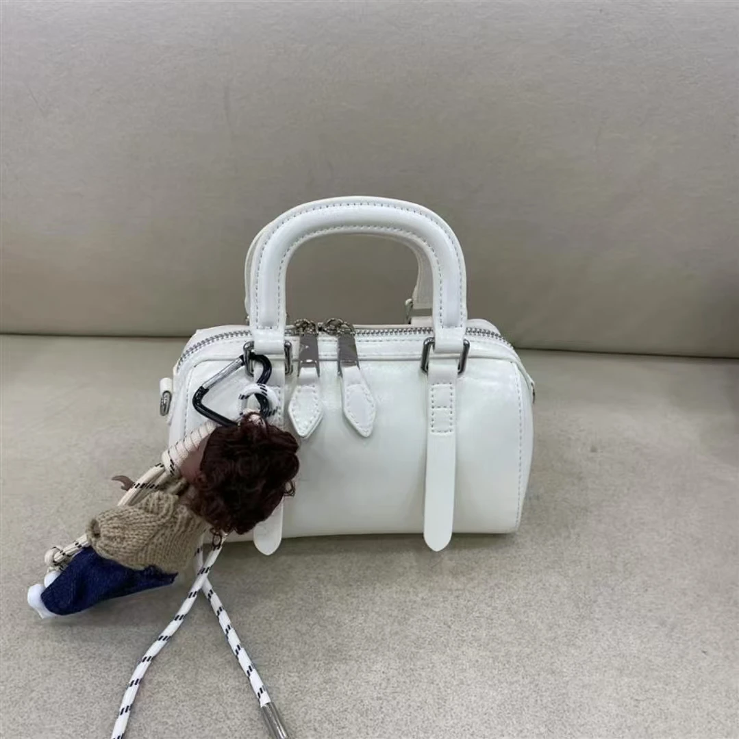 【Tian Yi渠道货】-2025新款轻奢单肩手提斜跨包 蓝色 黑人小孩