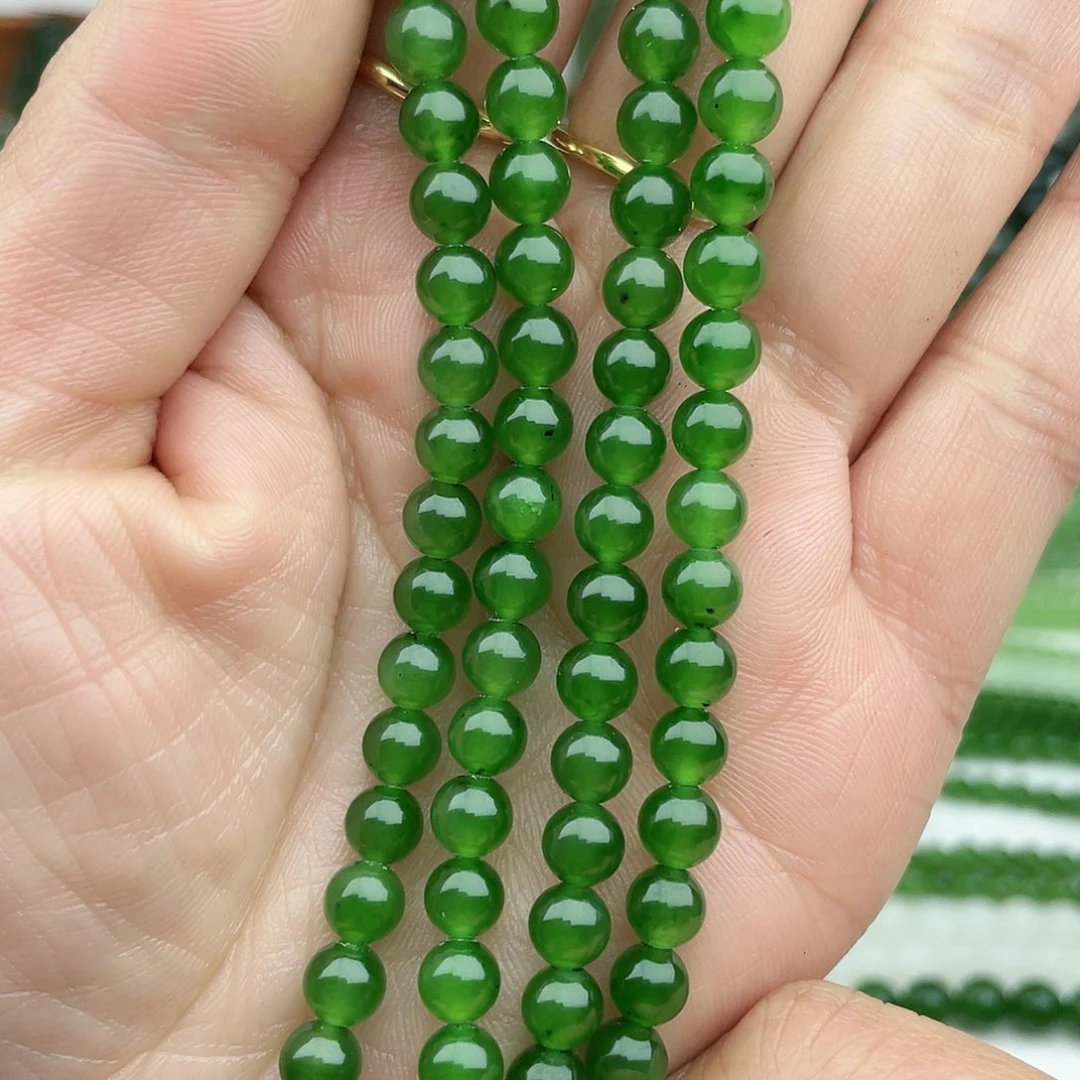 和田玉颈饰未镶嵌红*