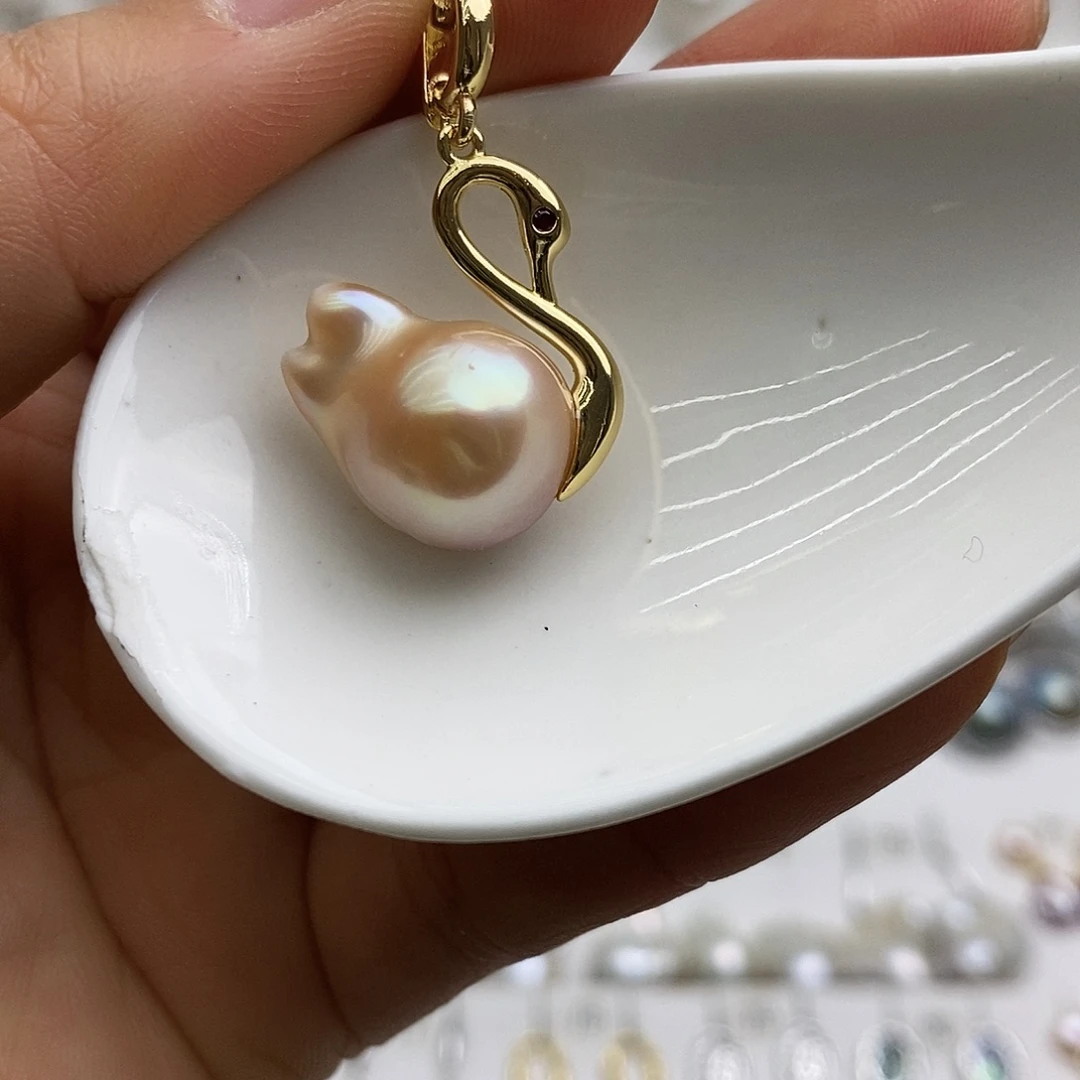 未镶嵌颈饰淡水珍珠