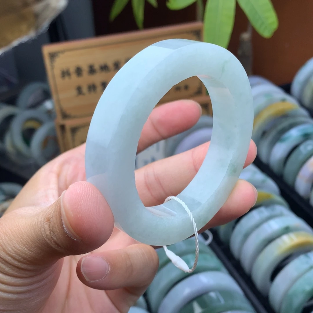 未镶嵌手镯定制翡翠定制手镯