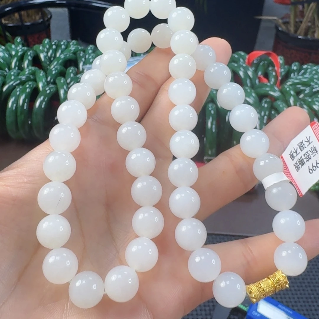 颈饰未镶嵌和田玉卡10