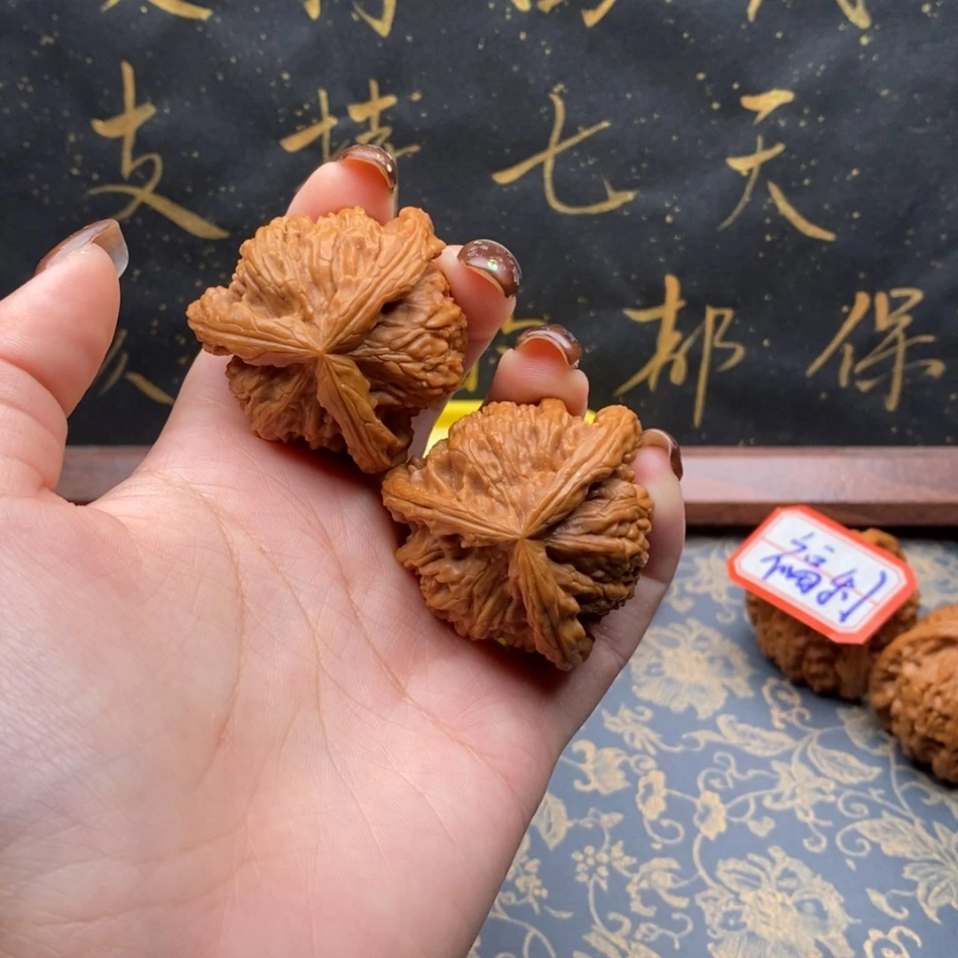 吊坠文玩核桃王*