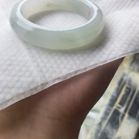 伤***心石英质玉手镯未镶嵌加工定制