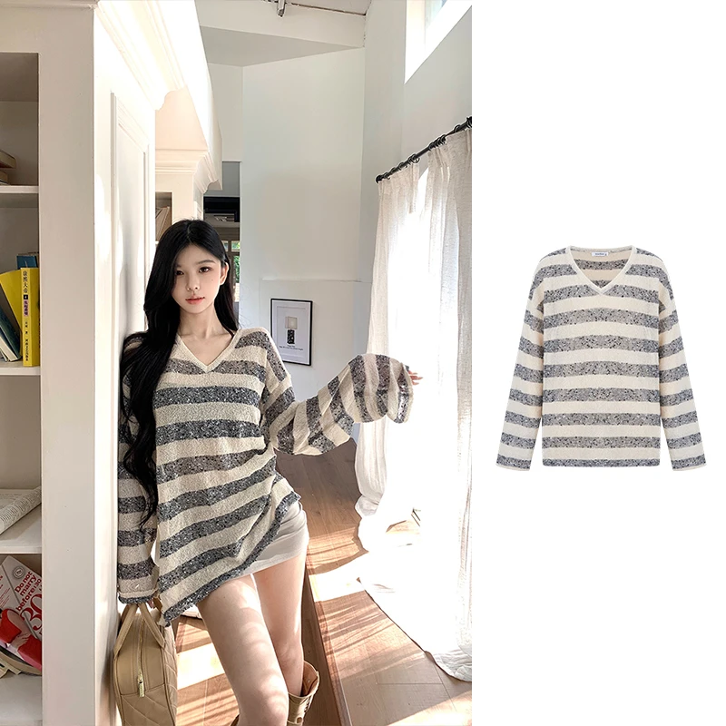 Moses Queen/魔西女王镂空V领条纹针织衫薄款防晒长袖罩衫上衣