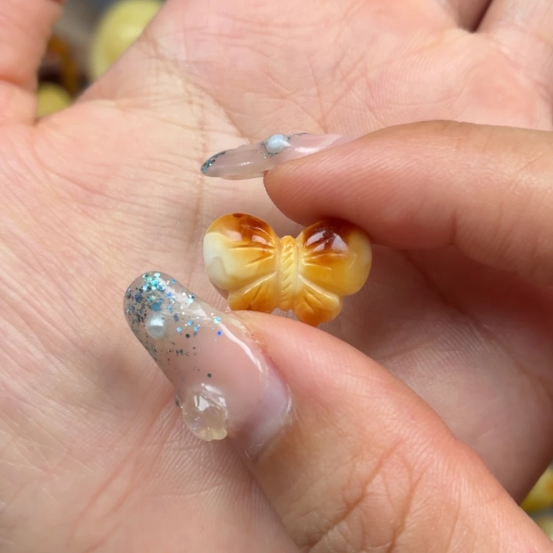 未镶嵌琥珀裸石蜜蜡
