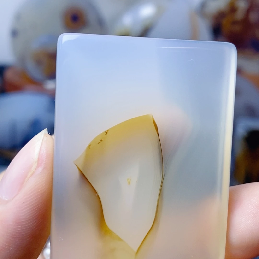 玛瑙/玉髓未镶嵌珠宝奇石