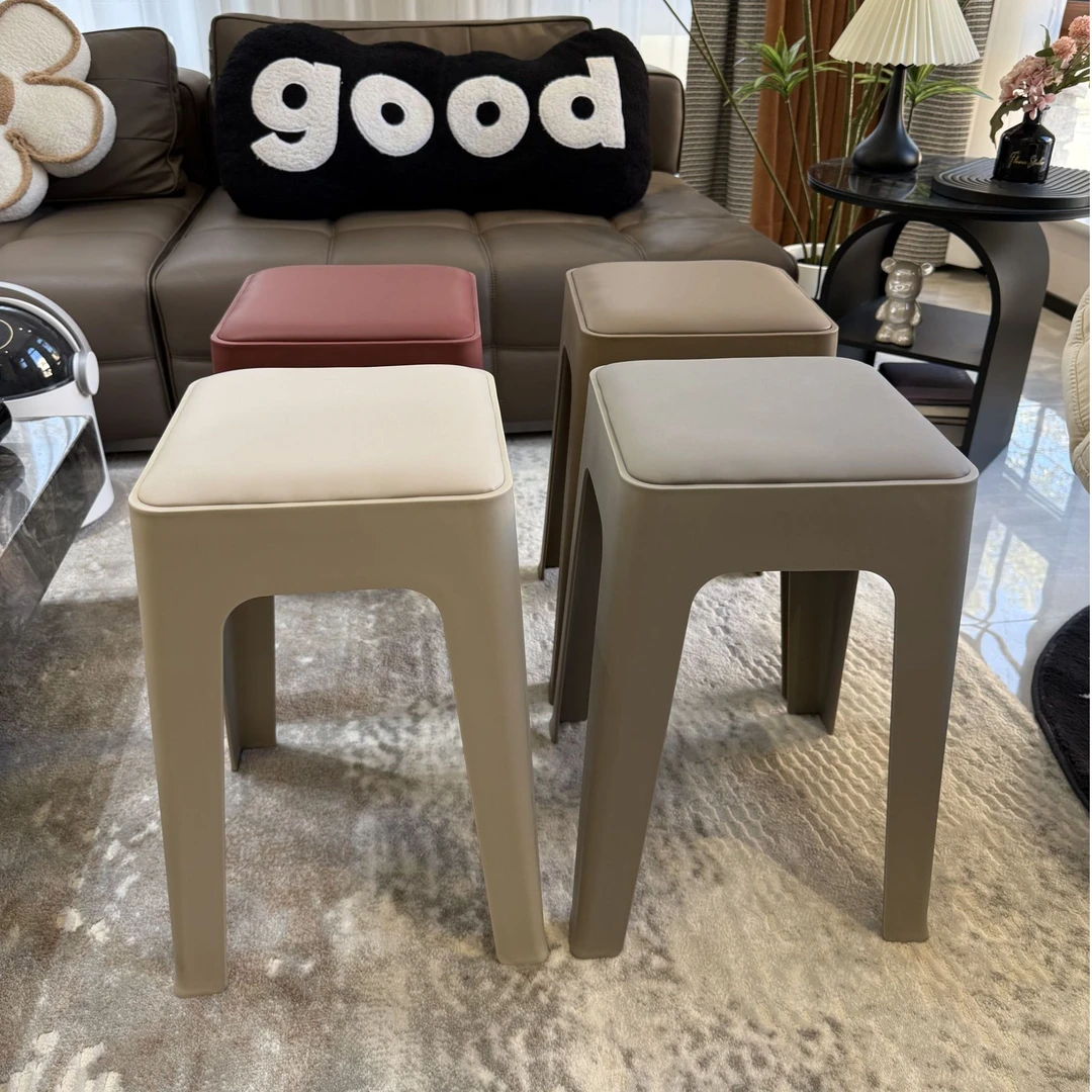 【2把起包邮】蛋白皮软包凳餐桌凳家用餐凳创意软面塑料凳可叠放椅