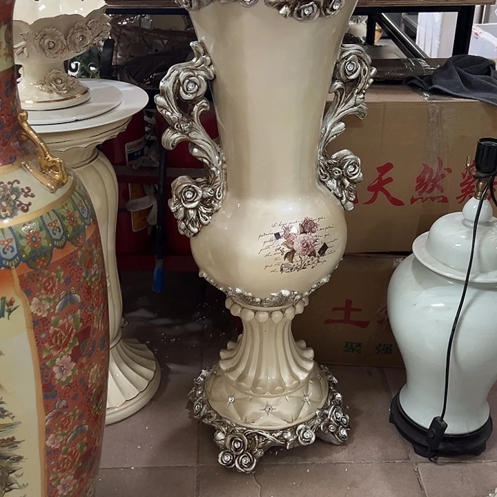 瓷片瑕。。。。。。。。。。。。。。。