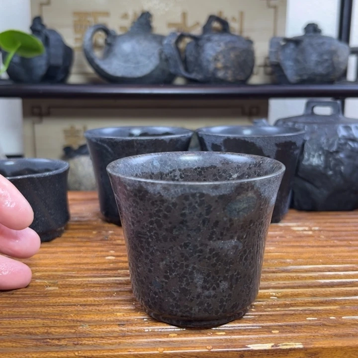 飞***影安化冰碛岩石头茶杯豹纹