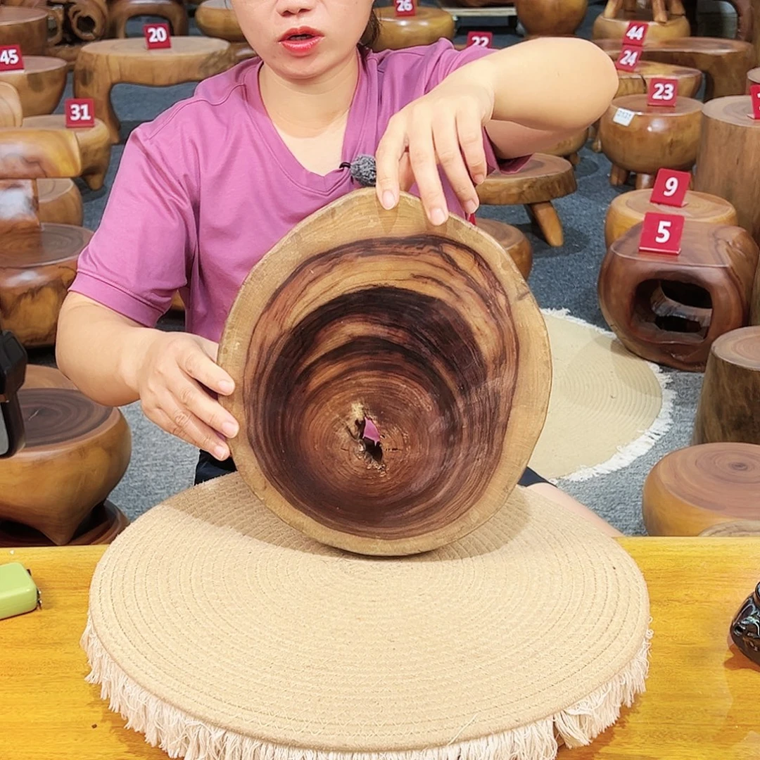 号香樟木尺寸：29-26-5cm