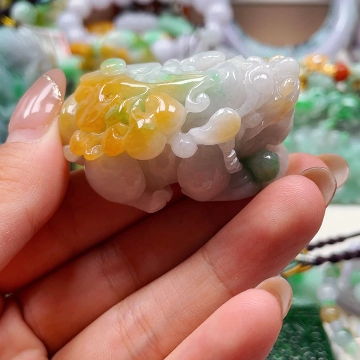 翡翠未镶嵌吊坠(不含链)