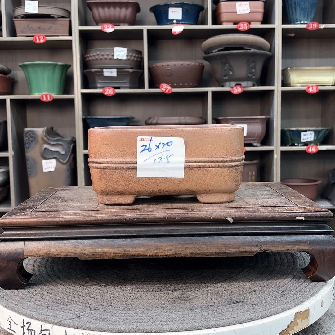 紫砂花盆紫砂的颜色很好看