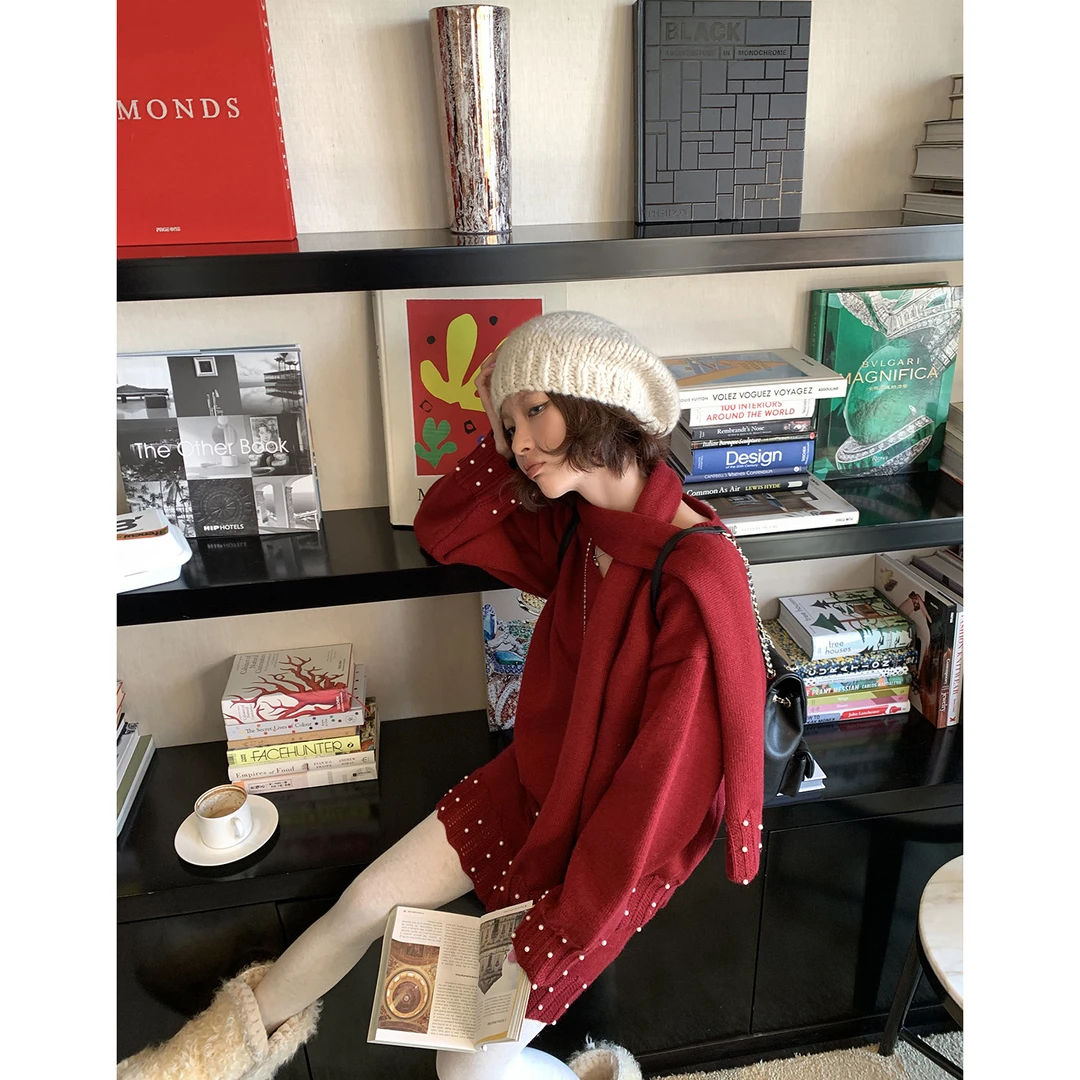 【圣诞氛围】钉珠毛衣+短裙+围巾三件套4723