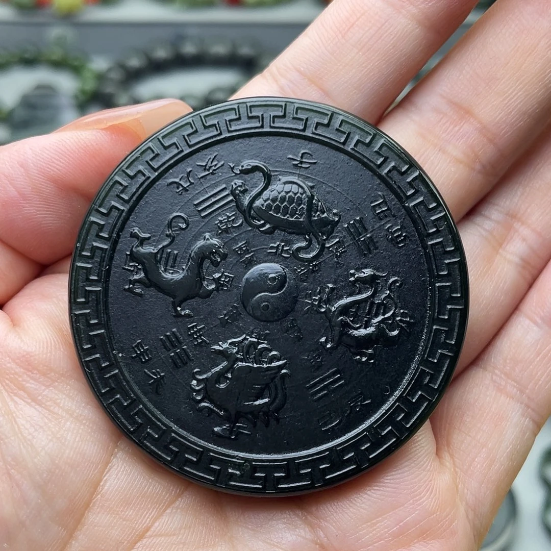 颈饰未镶嵌岫岩河磨玉（透闪石质玉）