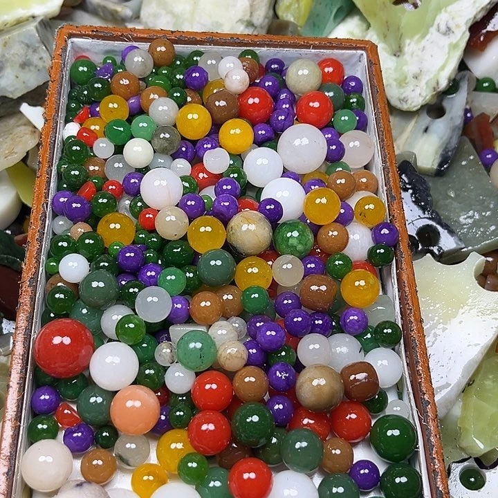 未镶嵌透闪石质玉珠宝奇石珠子没孔