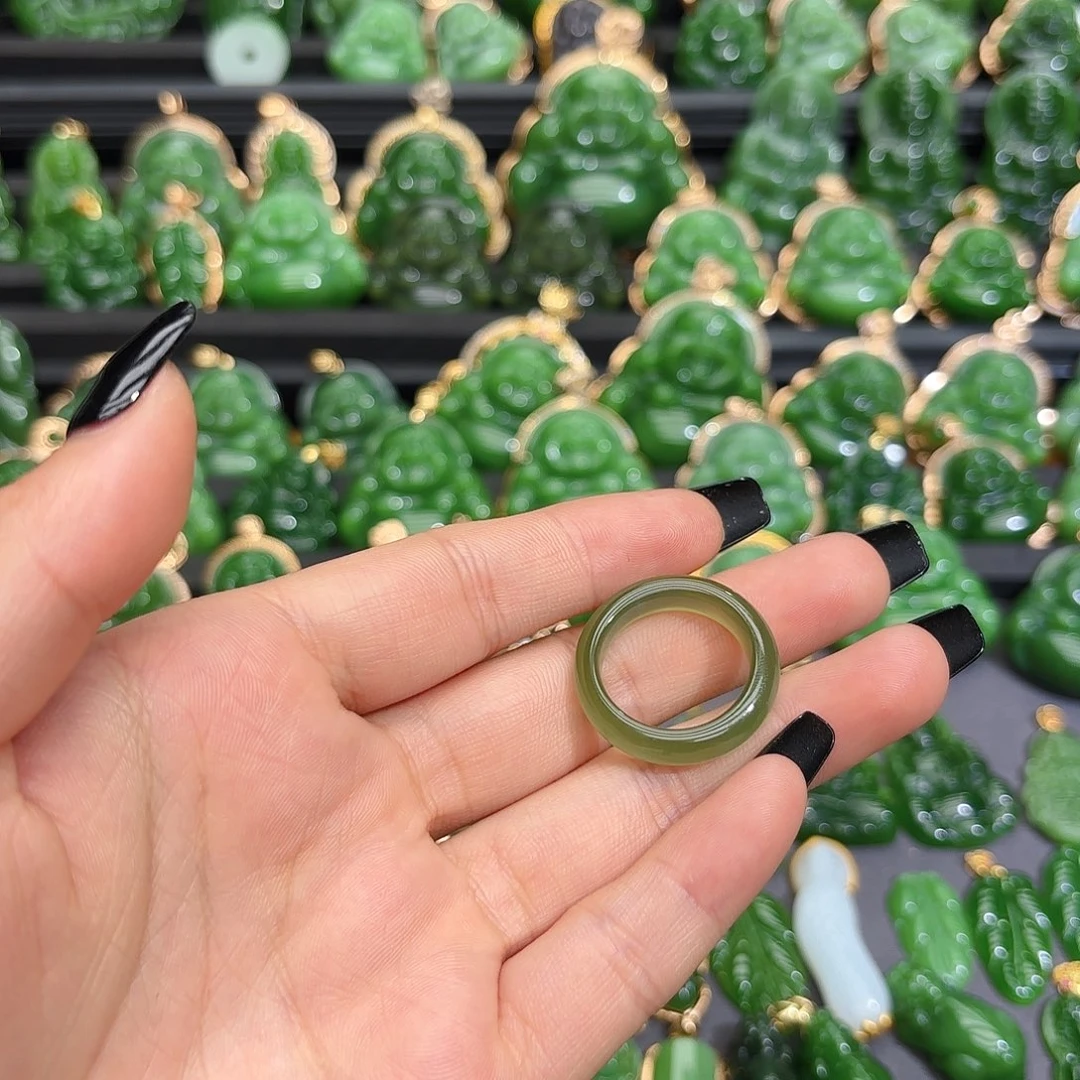 和田玉（碧玉）戒指未镶嵌