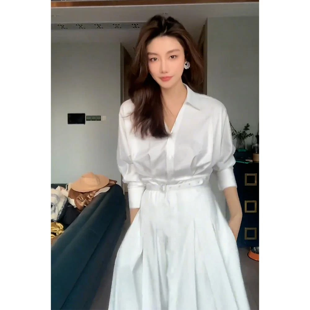 早秋气质穿搭高端精致轻奢高级感大方得体通勤白色衬衫收腰连衣裙