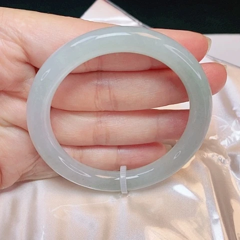 【闪购商品】翡翠手镯未镶嵌圆54.2