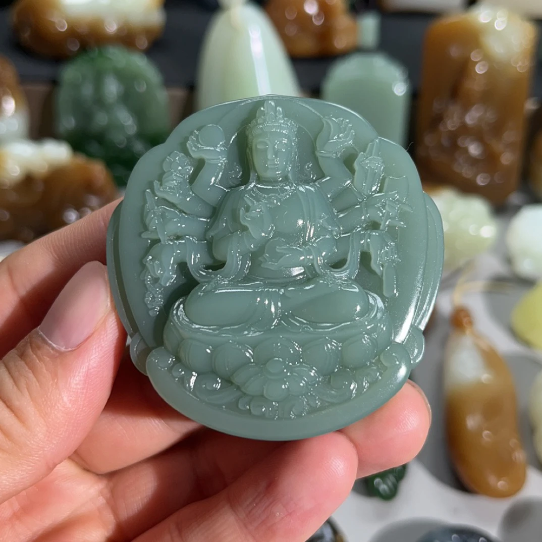 和田玉碧玉粉青苏工精品千手观音