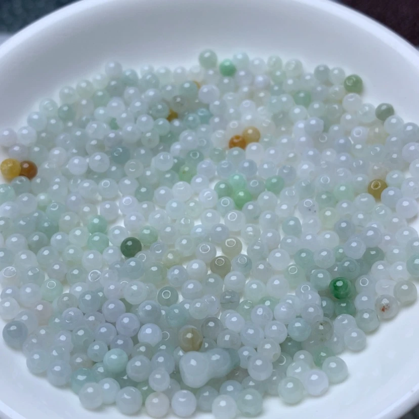 【闪购商品】未镶嵌手链翡翠卡3.8冰绿白100颗
