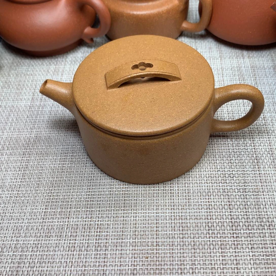 茶壶紫砂瑕疵款180CC左右
