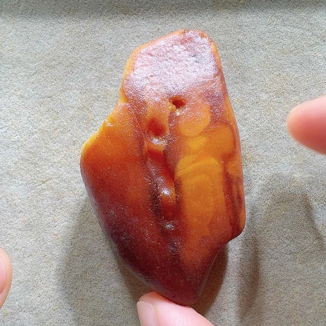 定制琥珀未镶嵌定制