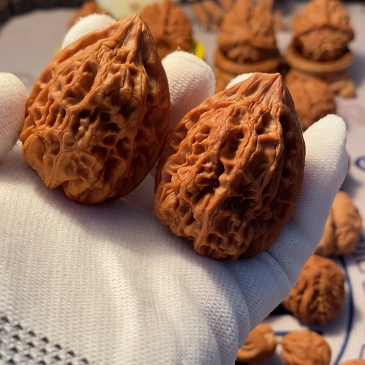 文玩核桃吊坠43火苗