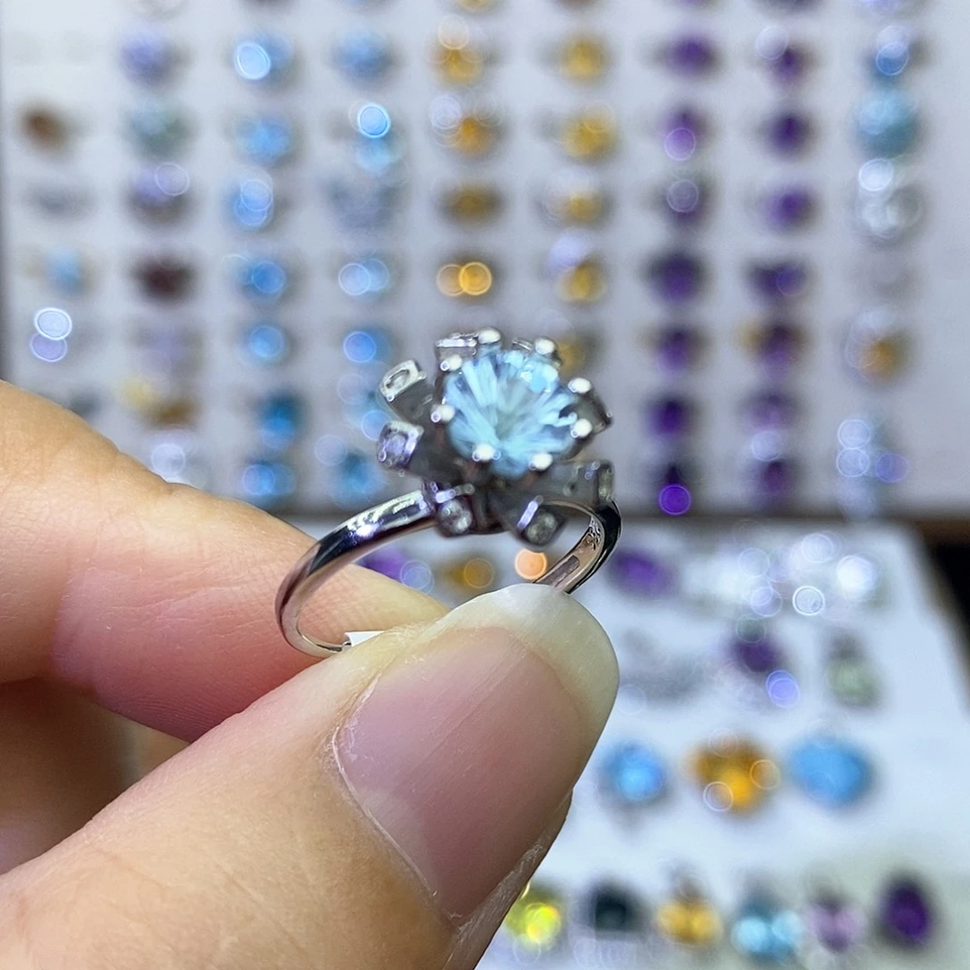 银S925镶嵌戒指托帕石不含证书