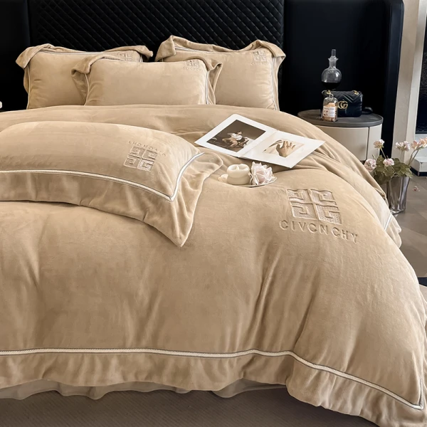 加厚保暖牛奶绒刺绣四件套-梵奢系列-奶咖色