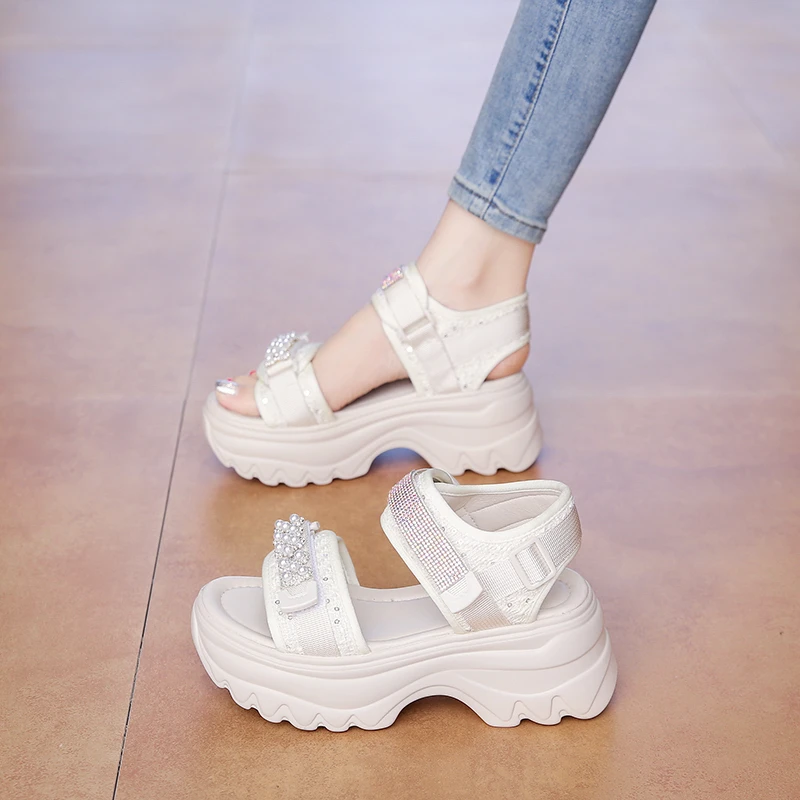 松糕厚底老爹凉鞋女款2025夏季新款小码增高水钻仙女风软底沙滩鞋