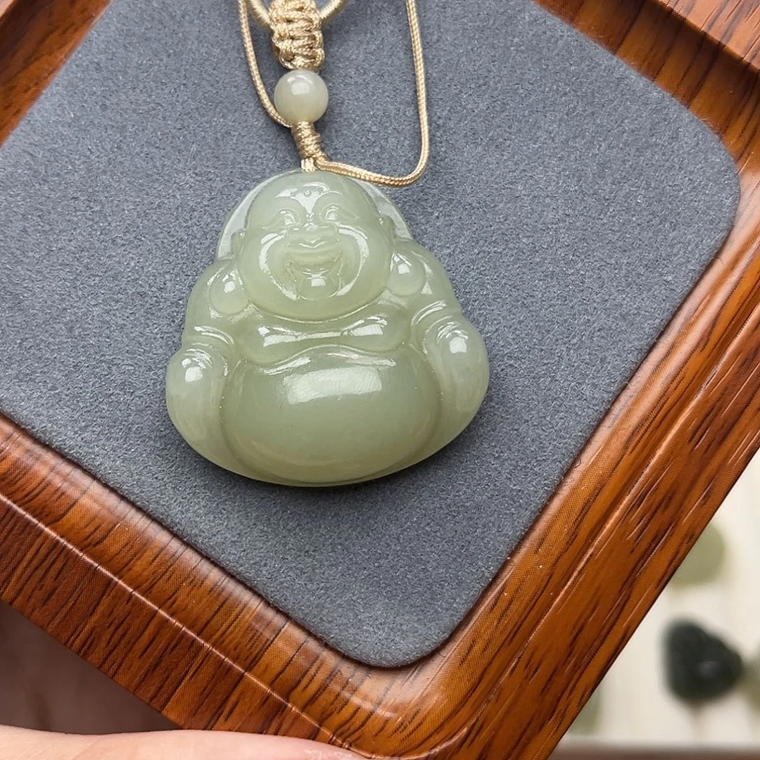 顺***意和田玉未镶嵌吊坠(赠链)35佛公