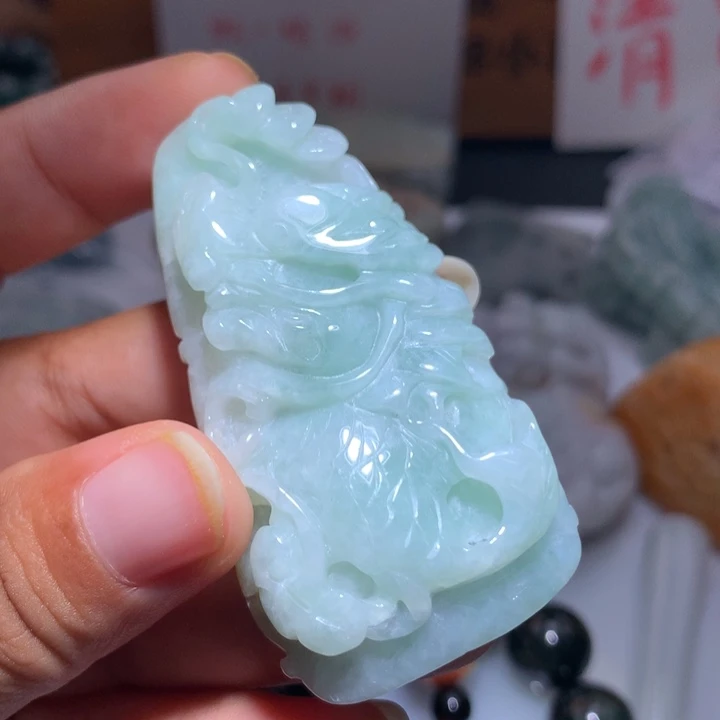 翡翠未镶嵌颈饰保真天然A货翡翠