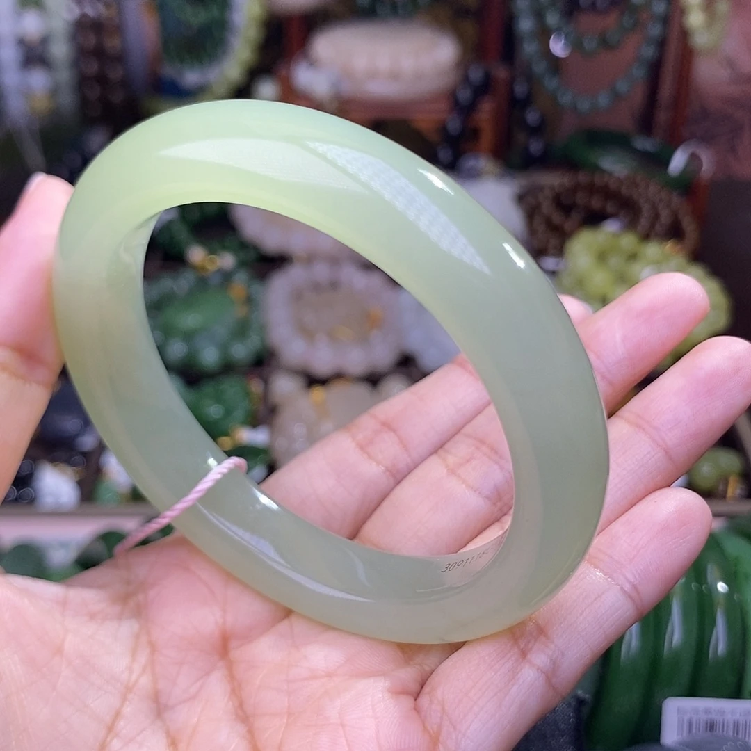 和田玉手镯未镶嵌57.3 冰底晴水脂膏级手镯天花板