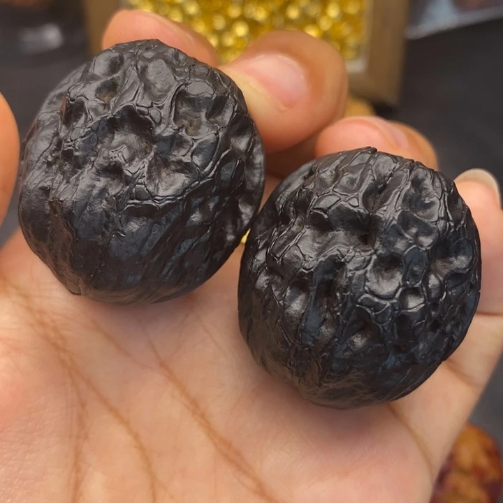 文玩核桃把件38尺疙瘩包