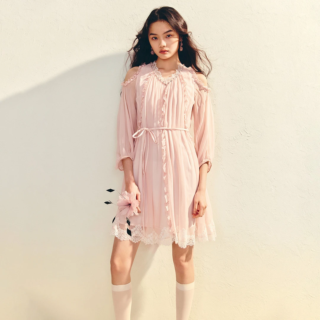 【蜜思仝】MAXRIENY仙女连衣裙浅藕粉荷叶边蕾丝娃娃裙春秋